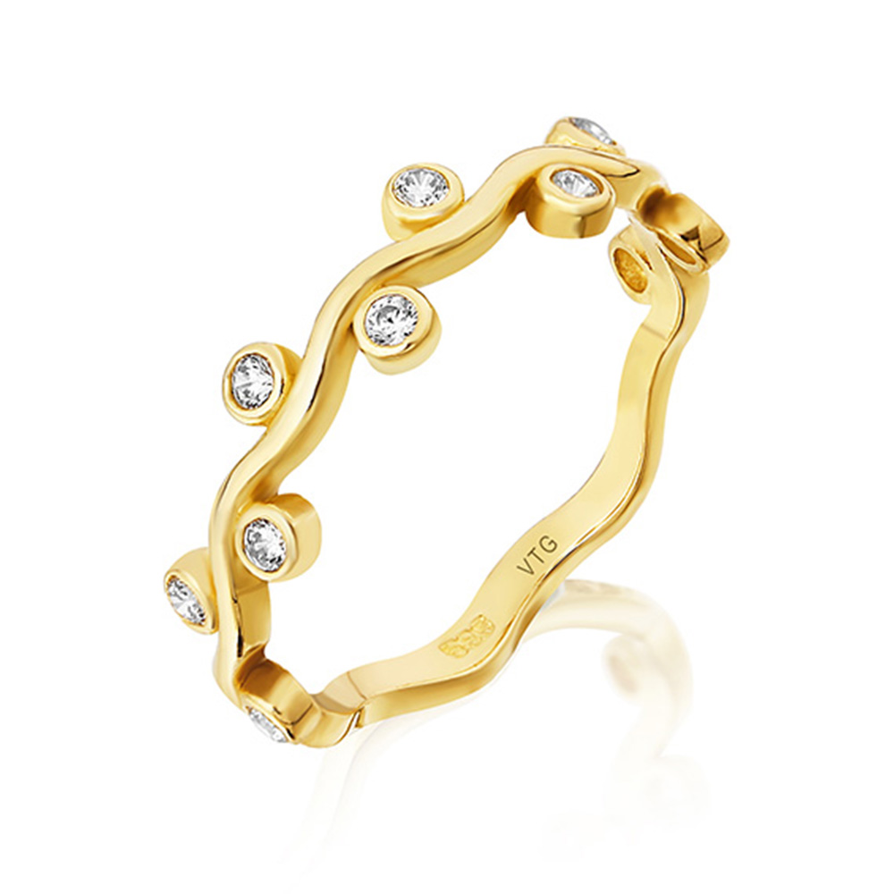 Diamond Wave Gold Ring